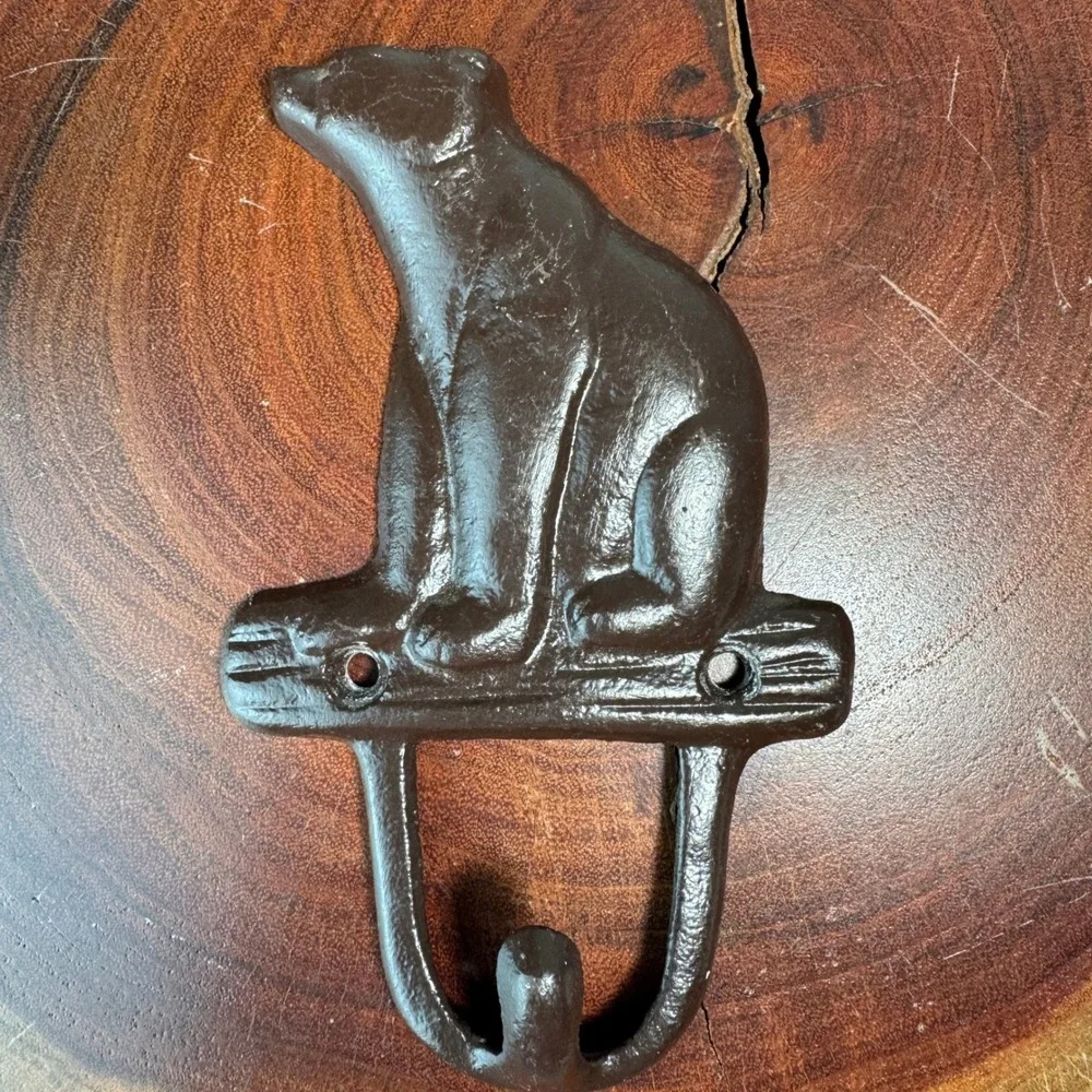 Cast Iron Bear Wall Hook Rustic Brown Metal Lodge Cabin Decor Coat Hat Rack
